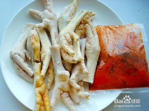 电饭煲焖鸡爪的做法