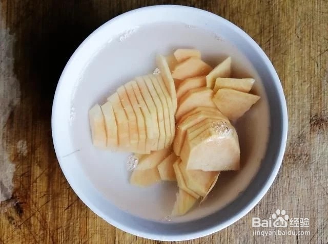 红薯年糕粥的烹饪