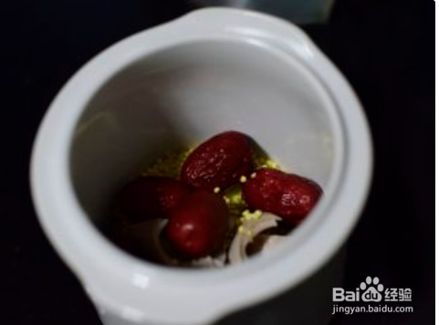 白胡椒猪肚鸡蛋煲