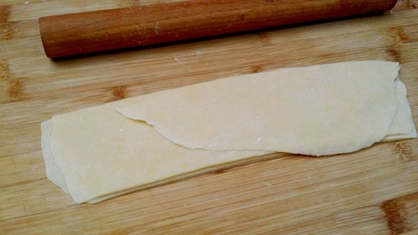 黑黑鸡蛋酥糖蘸