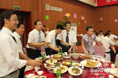 怎样策划董事长生日宴会?
