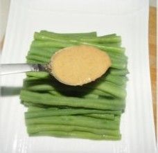 爽口养眼的时令菜——麻汁豆角