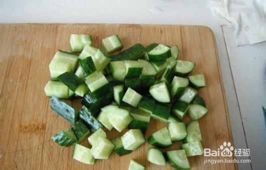 怎样做酱爆鸡丁