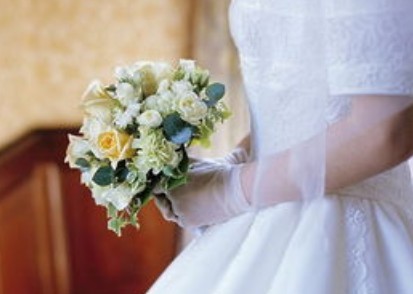 结婚一周年朋友圈短语怎么写