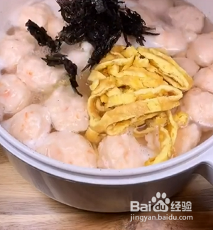 如何做鲜香味美的虾丸汤