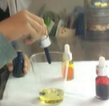小学生小实验:在水里也可以绽放美丽烟花
