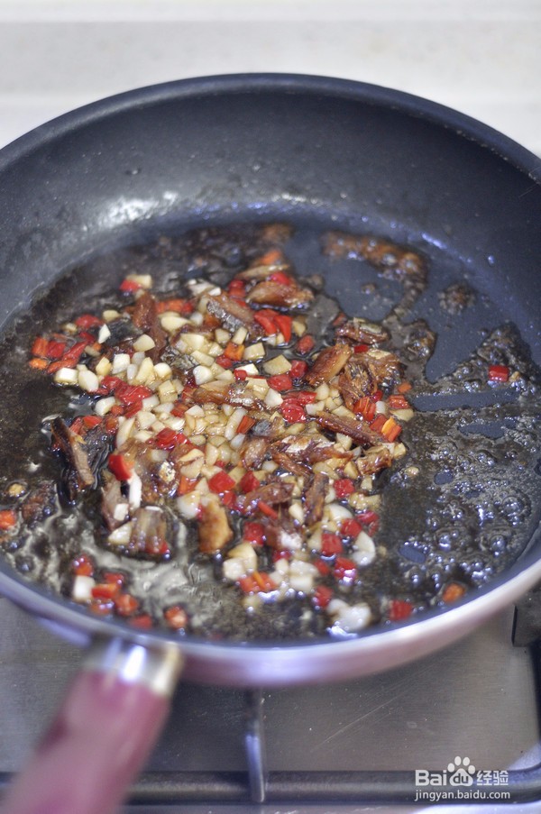 蒜香秋葵的做法