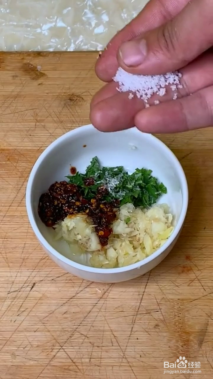 如何制作好吃的蘸水鸡爪
