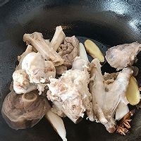 年味十足的羊肉汤