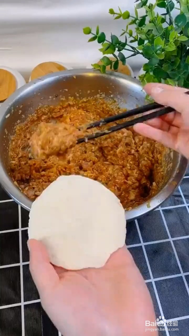 如何制作东北鲜肉包子？
