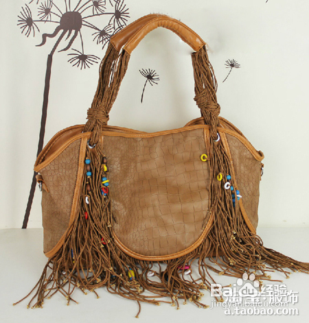 情人节约会拿什么样的包包可以彰显乖乖女形象？