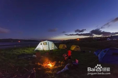 户外露营遇到坏天气怎么办
