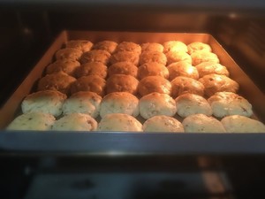 河南特色-酥到掉渣的【核桃酥】