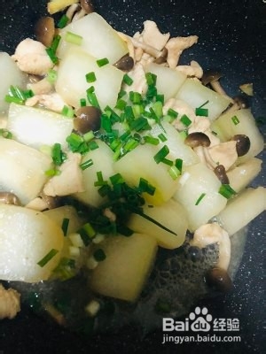 冬瓜菌菇炒鸡胸肉
