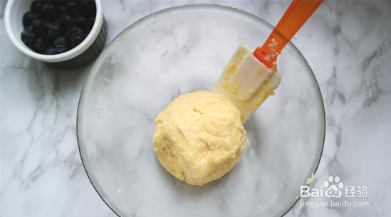 如何制作炼乳蓝莓派