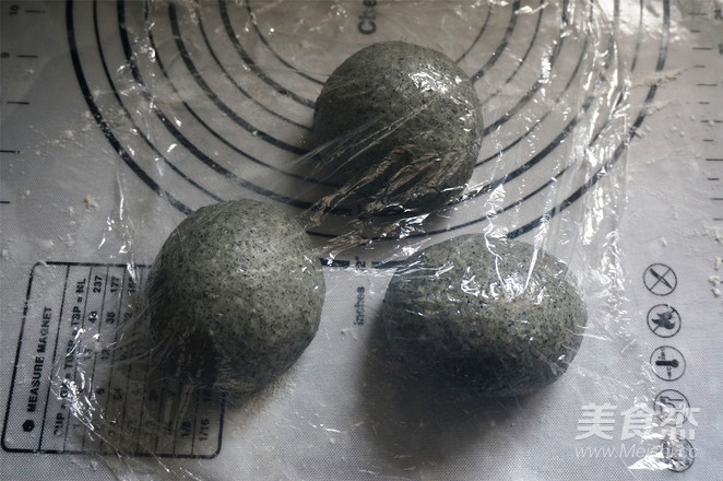 黑芝麻吐司的做法