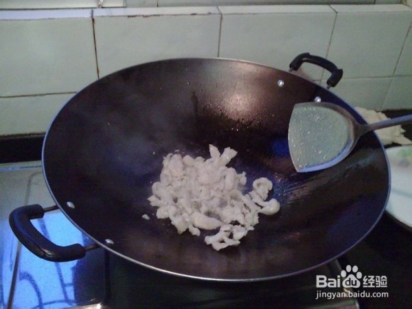 猪颈肉炒胡萝卜