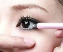 怎样画美丽的大眼妆