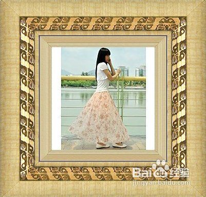 适合中国女性穿的半身长裙怎么搭配白色T恤