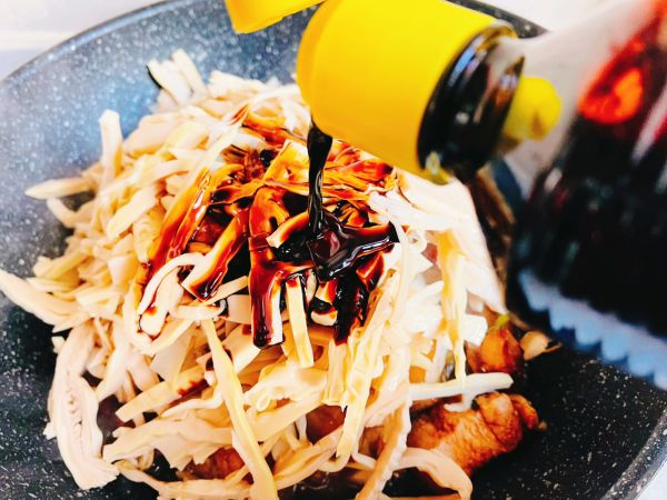 鸿运菜红烧肉笋