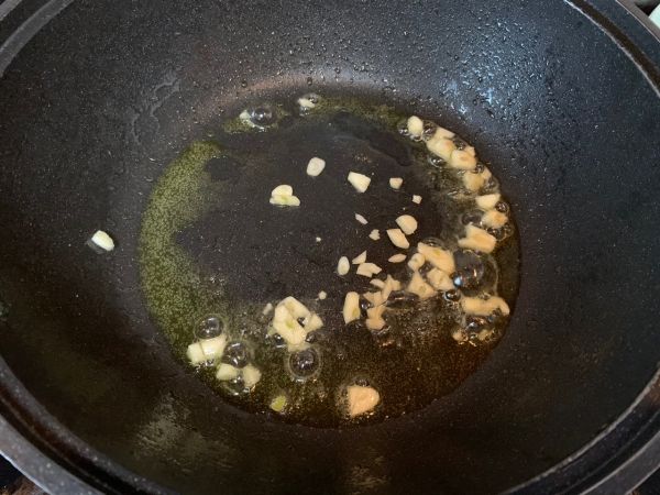白菜豆腐火腿煲
