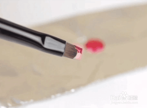 晕染花朵水彩美甲，自己在家就能做