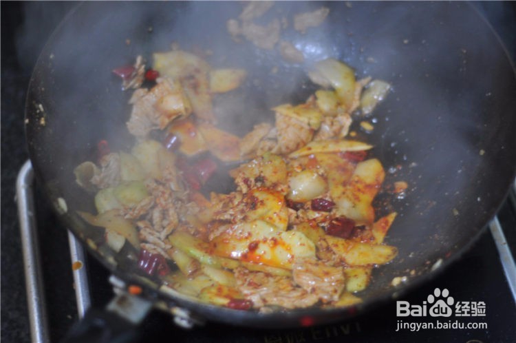 鲜香辣菜头炒肉片