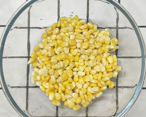 软糯香甜的玉米粑粑