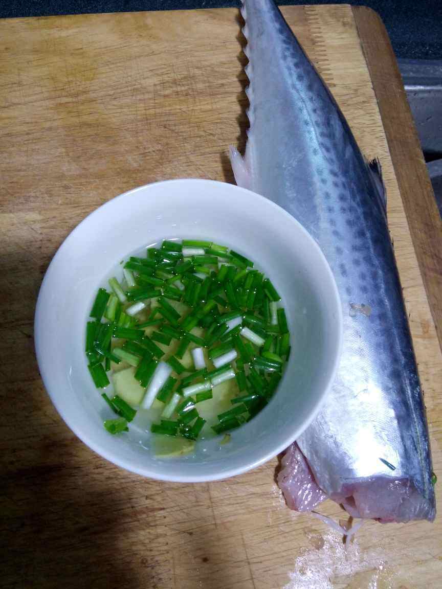 简单美味的鲜美鱼丸,看完你就知道