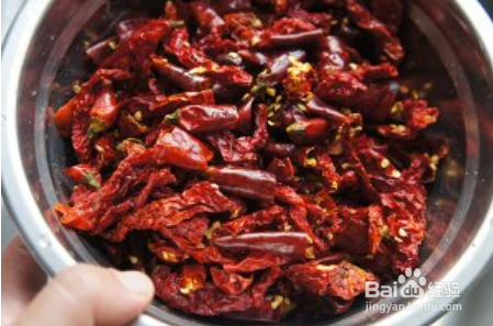 农庭鸡小碎好吃，在家动手做一做