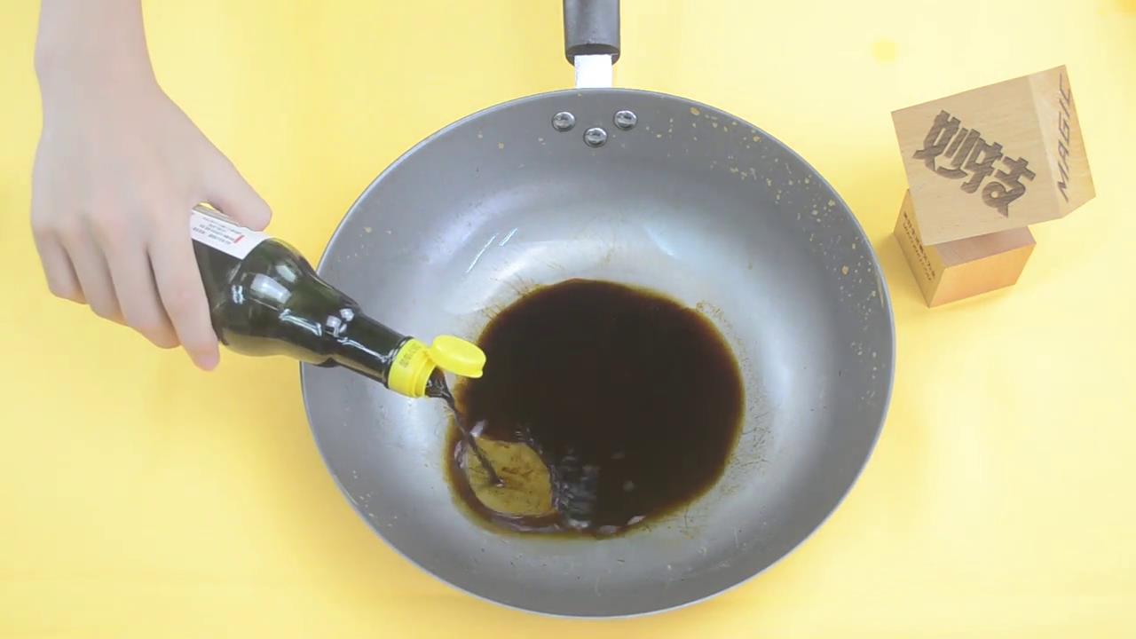 如何清除铁锅上的铁锈