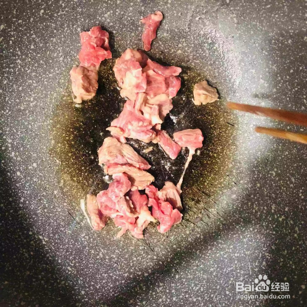 如何在家里做时蔬炒牛肉