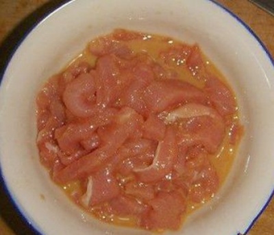 图解胡萝卜炒肉的做法