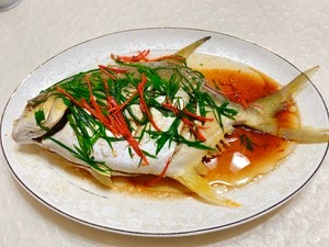 清蒸金鲳鱼的简单做法