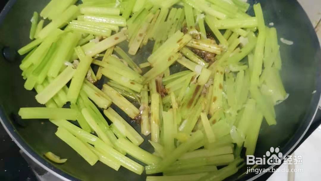 香芹炒午餐肉