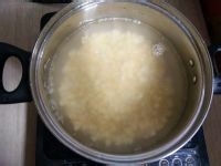 洋葱玉米粒的做法