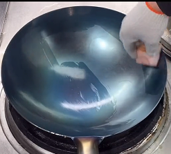 新锅买来怎么开锅才不粘锅