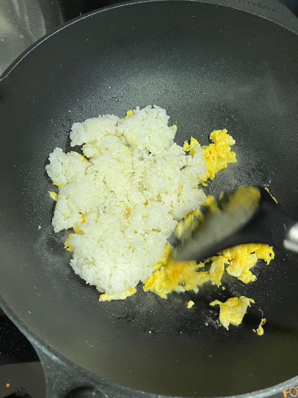 泰式菠萝咖喱饭