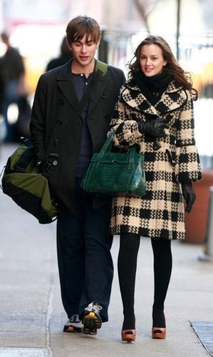 怎样学习绯闻少女实用的冬装搭配