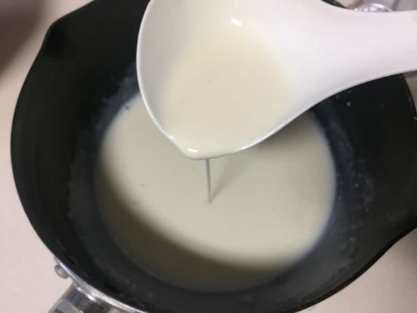 酸奶抹茶双色慕斯