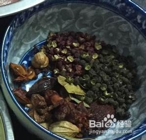 怎么做自贡鲜锅兔