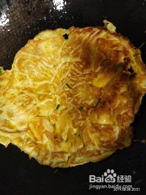 食补佳品炒青椒鸡蛋的做法