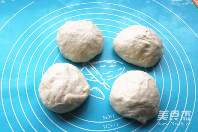 豆沙扭纹面包