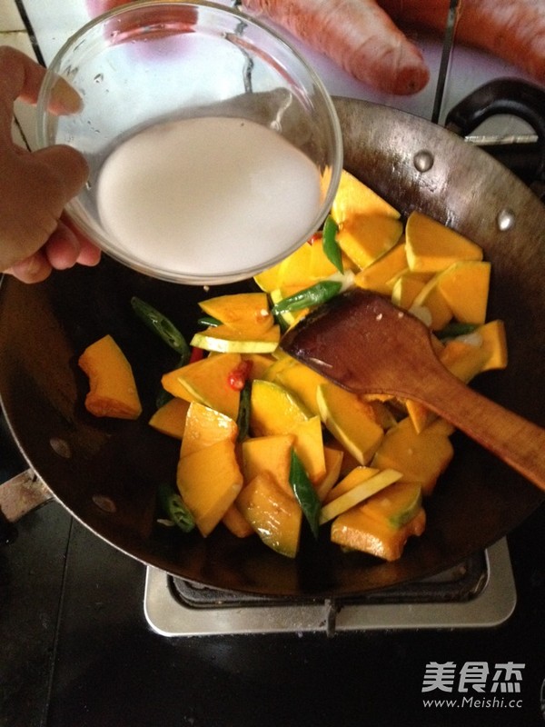 素食之— —蒜瓣南瓜