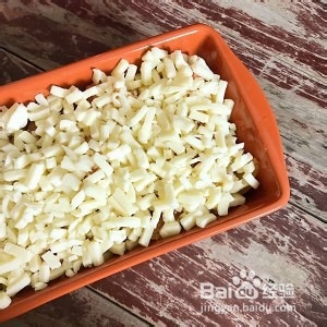 教你制作美味的番茄虾球芝士焗饭