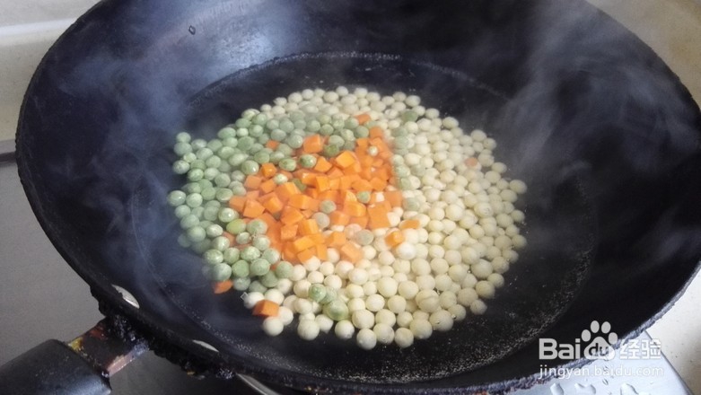 鸡头米炒虾仁的做法