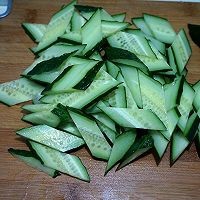 家常黄瓜炒猪肝