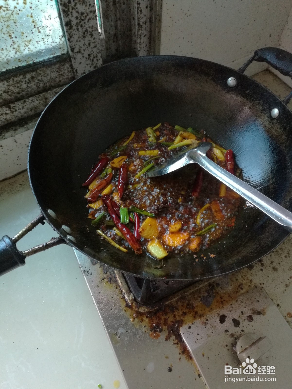 如何做麻辣鱼火锅?鱼火锅家常做法