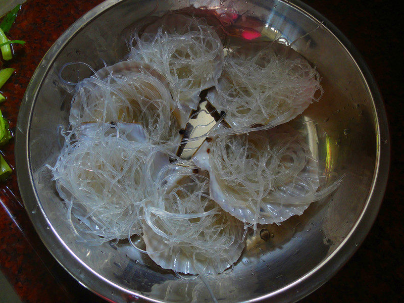 粉丝蒸扇贝，不要流口水哦！