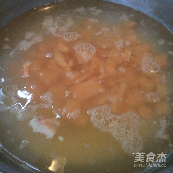 红薯小米粥的做法